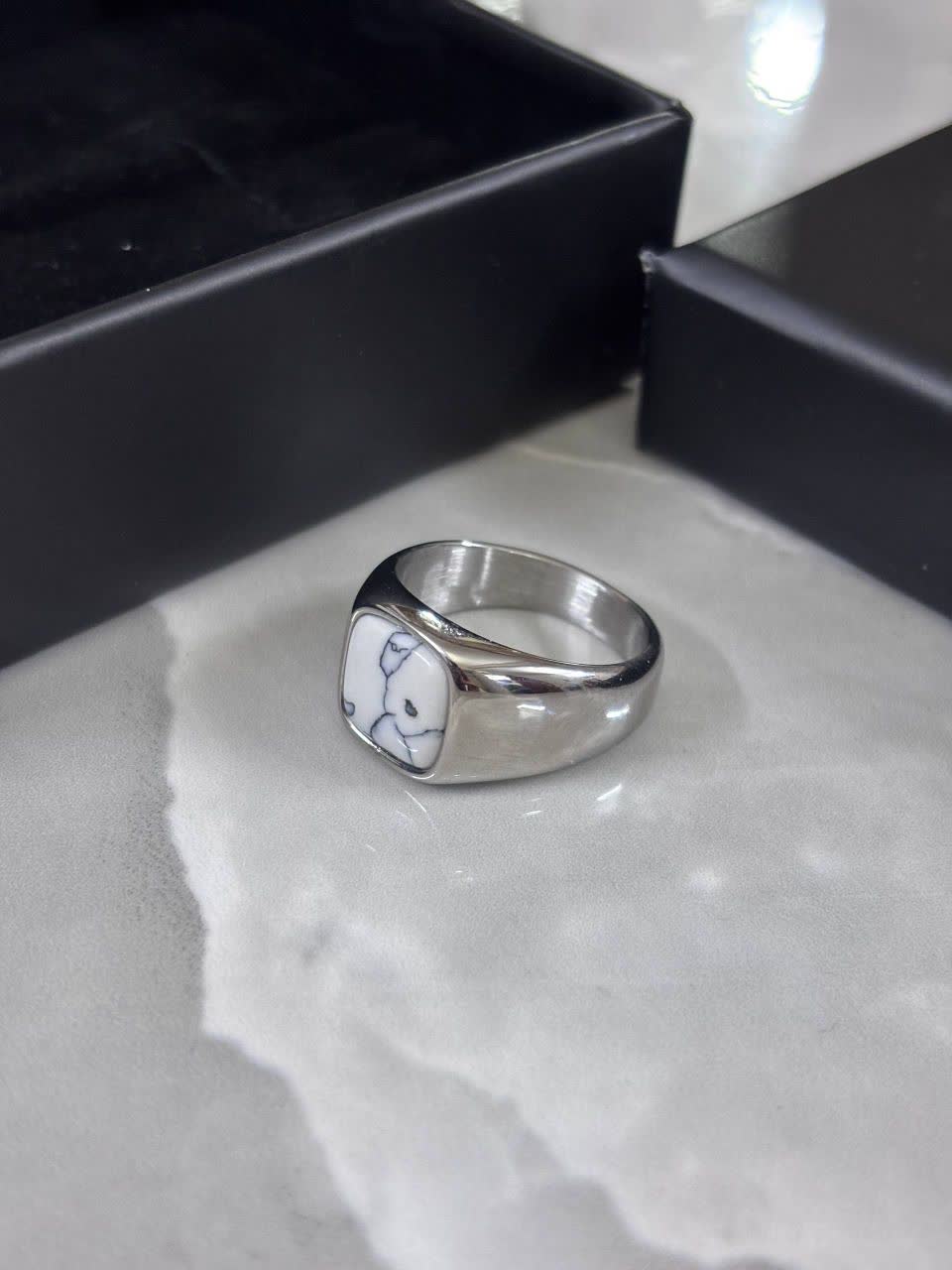 photo21565675427 انگشتر اونیکس سفید - Image 1